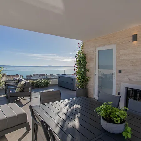 شقة Luxury Providenca With Private Rooftop Terrace *