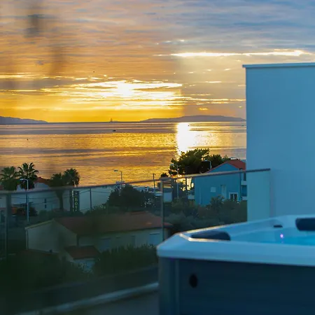 شقة Luxury Providenca With Private Rooftop Terrace